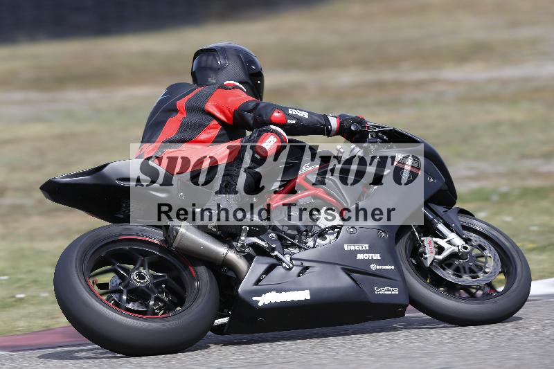 /37 09.08.2026  Pluess Motosport ADR/Freies Fahren/unklar